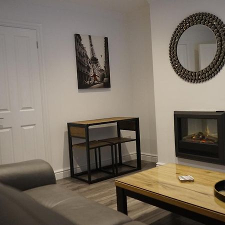 Palm House Apartman Widnes Kültér fotó