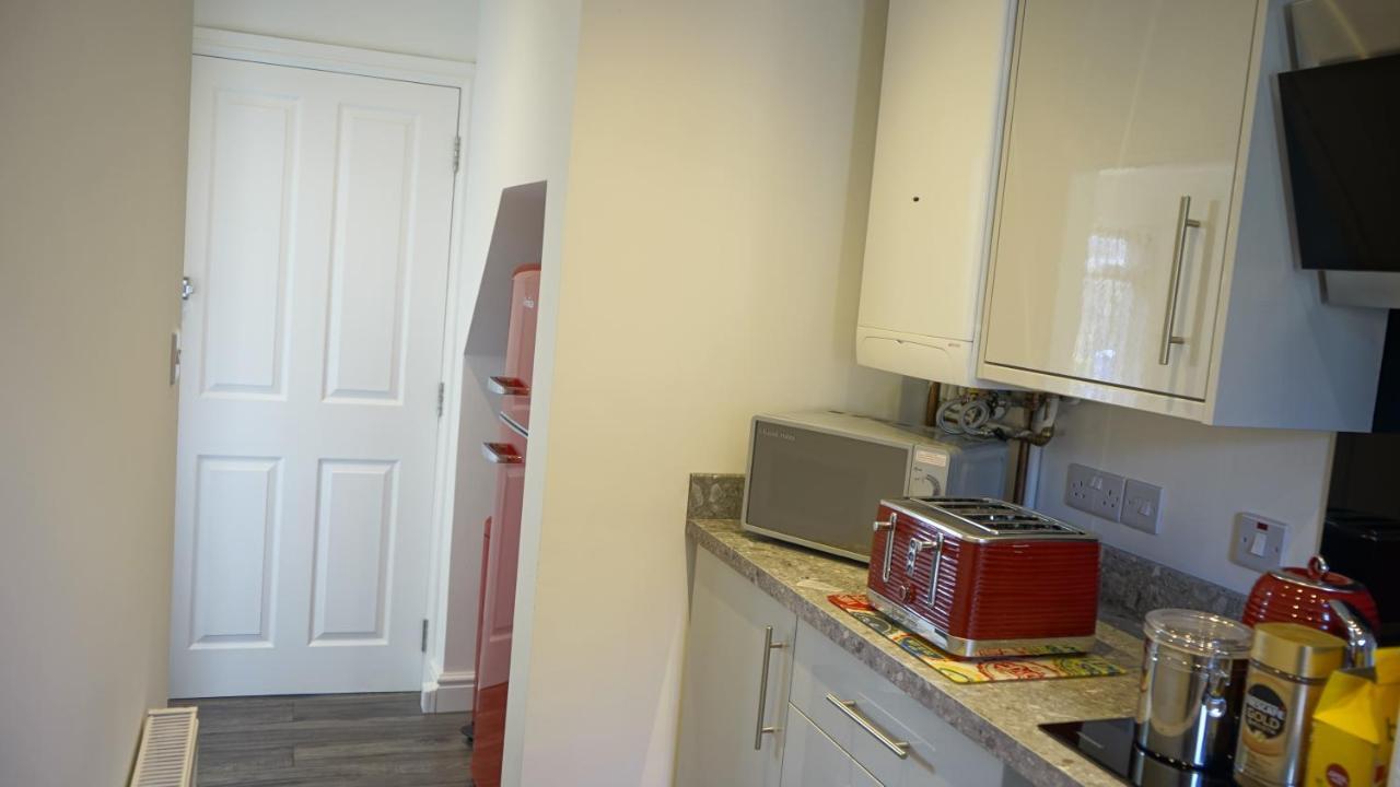 Palm House Apartman Widnes Kültér fotó