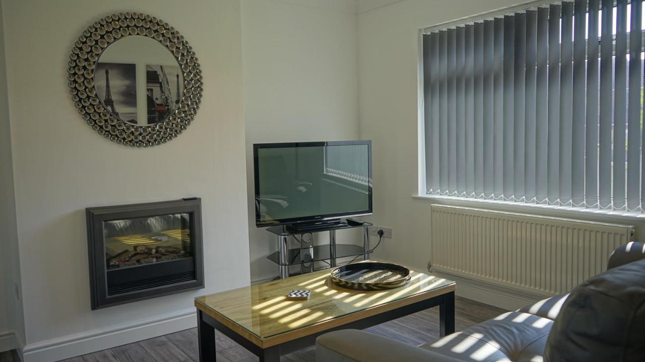Palm House Apartman Widnes Kültér fotó