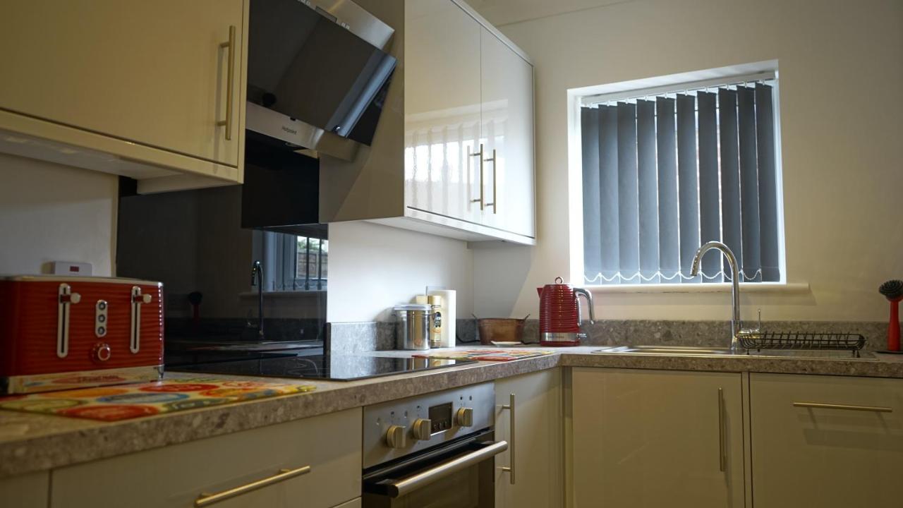 Palm House Apartman Widnes Kültér fotó