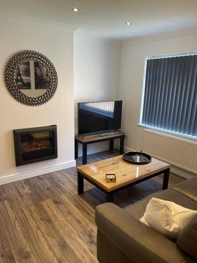 Palm House Apartman Widnes Kültér fotó