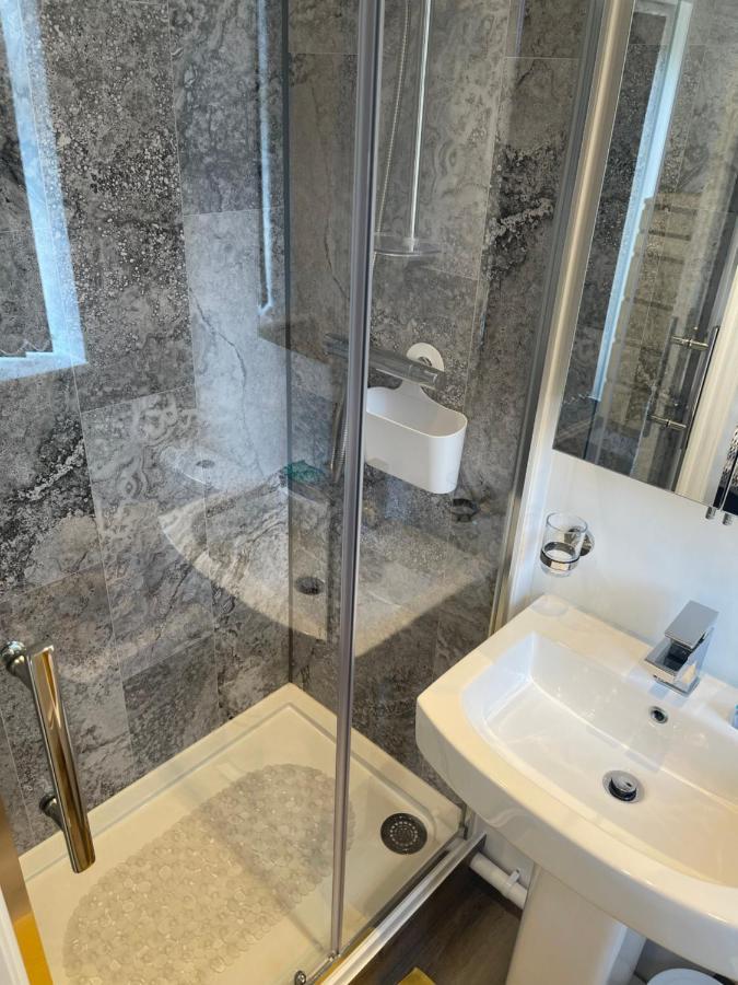 Palm House Apartman Widnes Kültér fotó